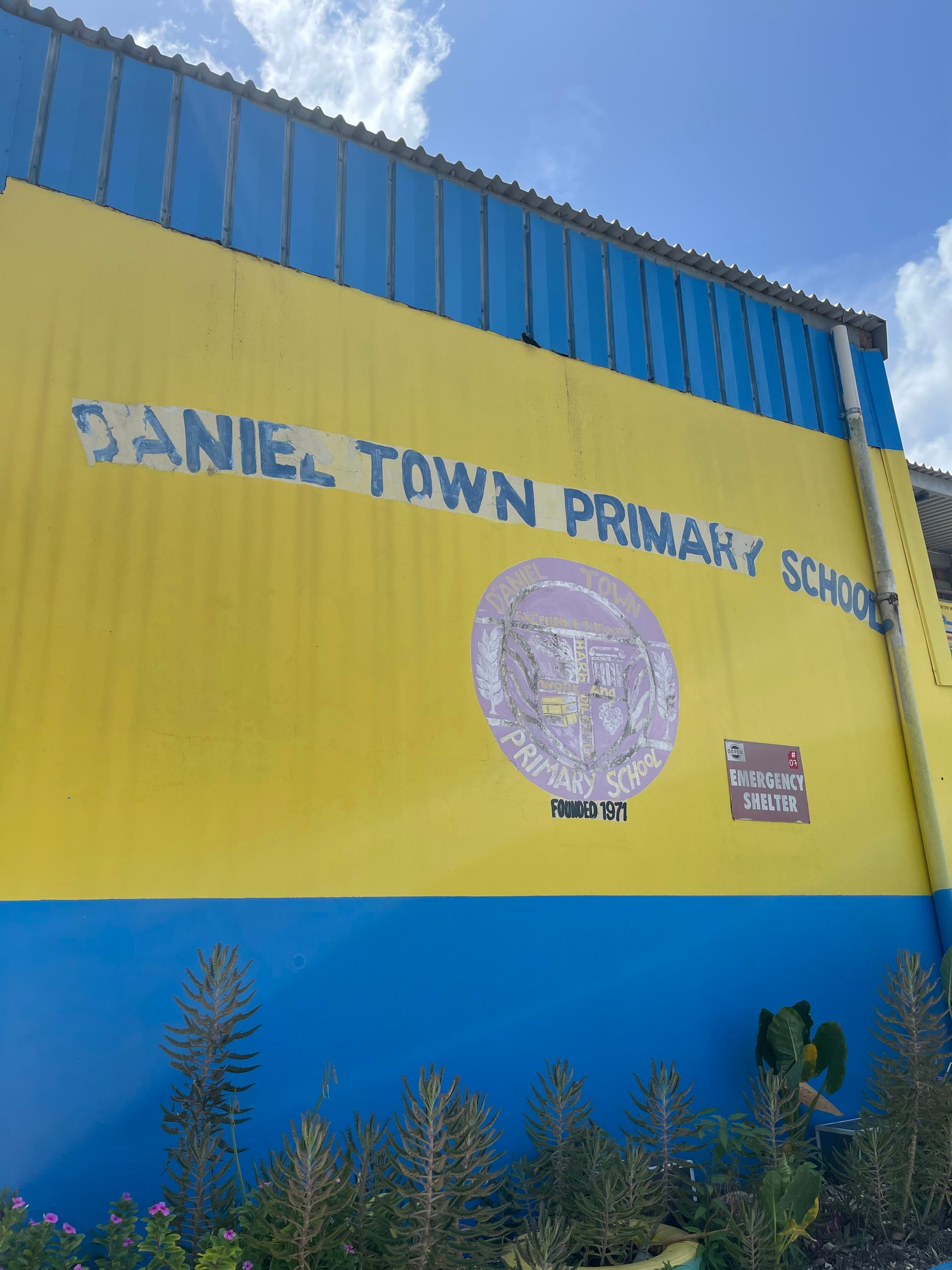 Daniel Town Primary School sign